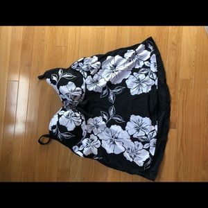 Lane Bryant Swim Top. 40D.